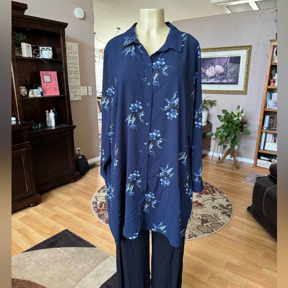 Zizzi blue & white long sleeve Vneck tunic-size XL